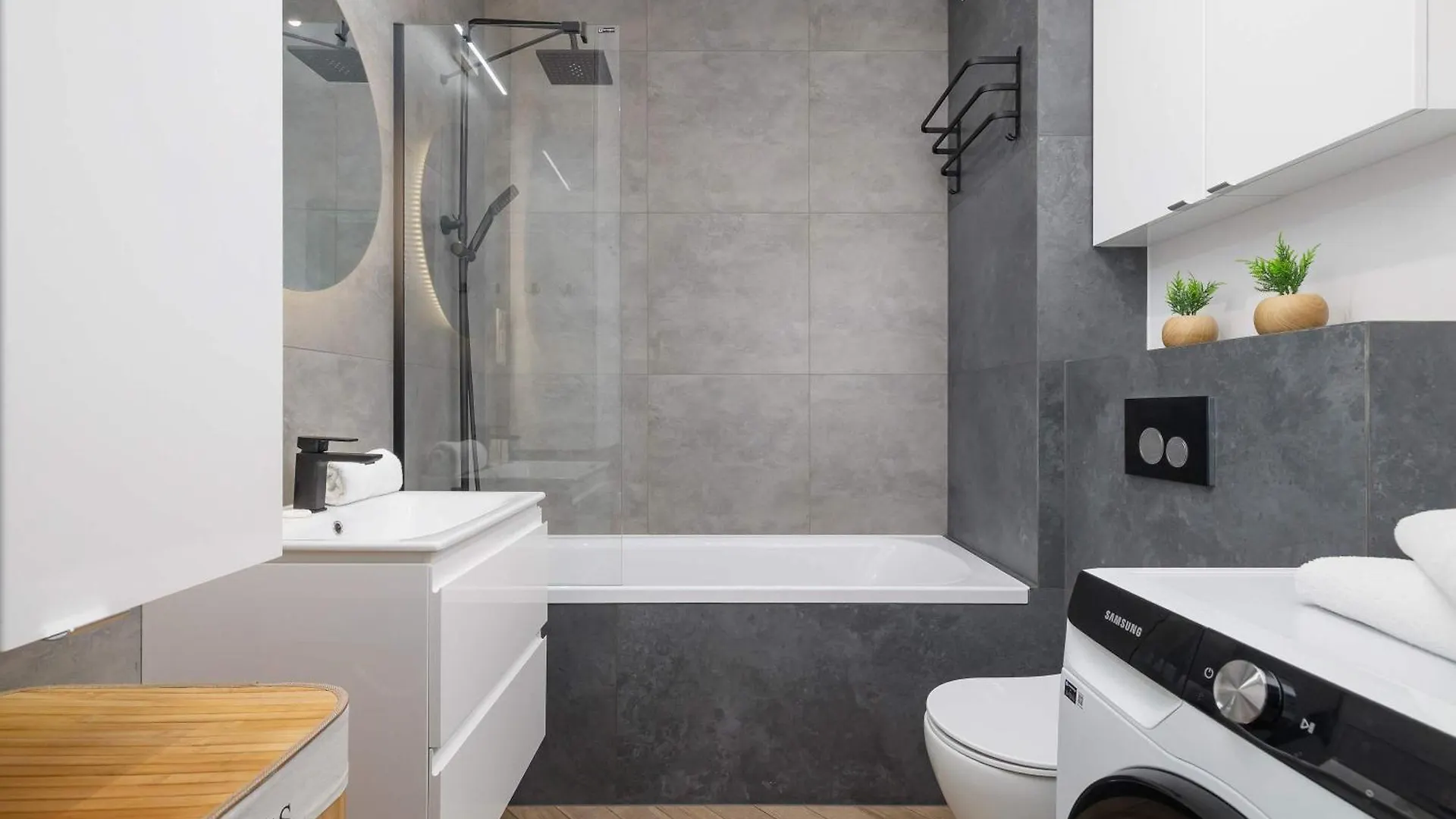 Nowoczesny Apartament W Krakowie Z Klimatyzowanym Salonem Dwa Miejsca Postojowe By Noclegi Renters Apartment